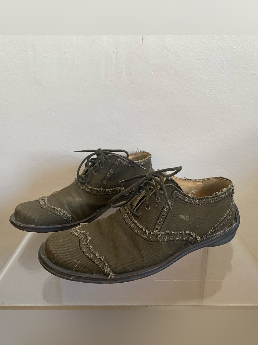 RARE Marithé + François Girbaud Women's Khaki Oxfords